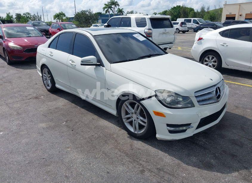 2012 Mercedes-benz C 250 LUXURY/SPORT (VIN WDDGF4HB3CA638628) main photo