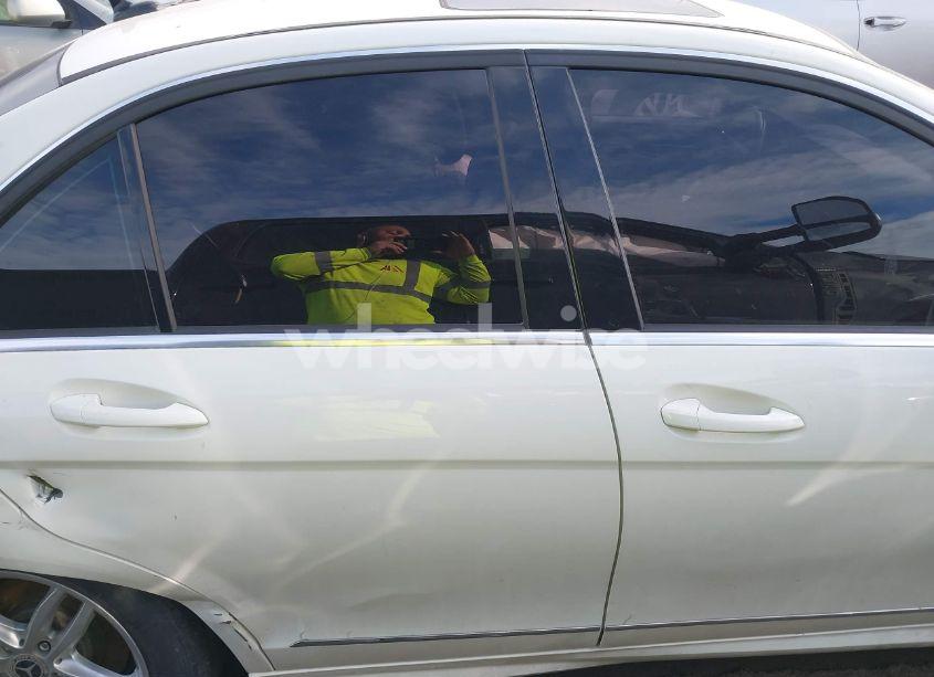 Photo 13 of 2012 Mercedes-benz C 250 LUXURY/SPORT (VIN WDDGF4HB4CR191843)