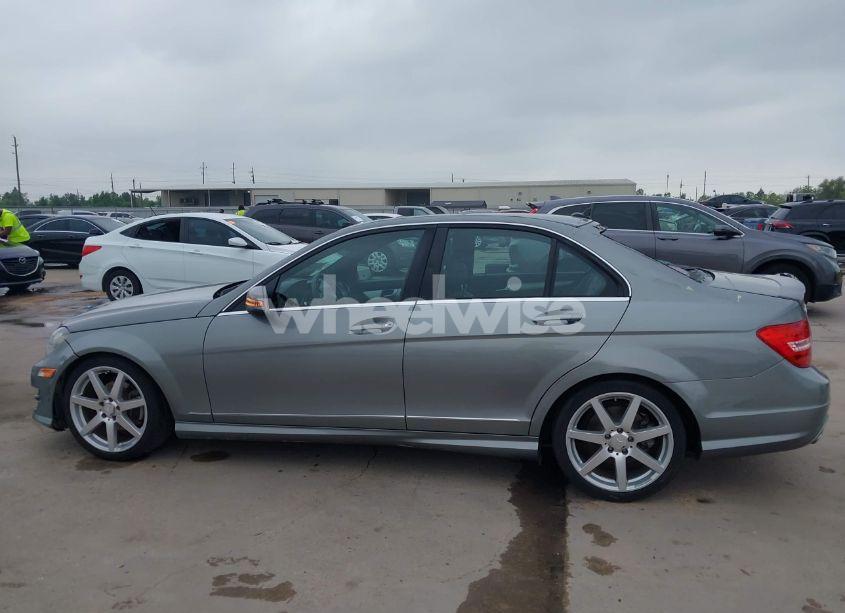 Photo 14 of 2013 Mercedes-benz C 250 LUXURY/SPORT (VIN WDDGF4HB4DA780472)