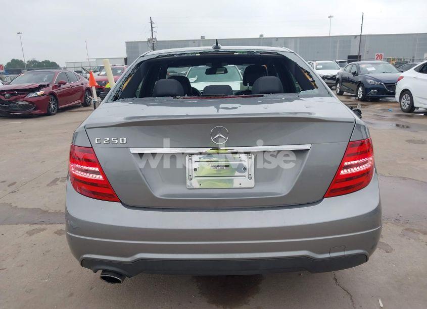 Photo 16 of 2013 Mercedes-benz C 250 LUXURY/SPORT (VIN WDDGF4HB4DA780472)