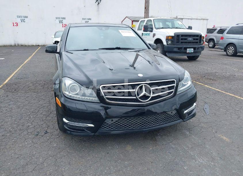 Photo 6 of 2013 Mercedes-benz C 250 LUXURY/SPORT (VIN WDDGF4HB4DA827595)