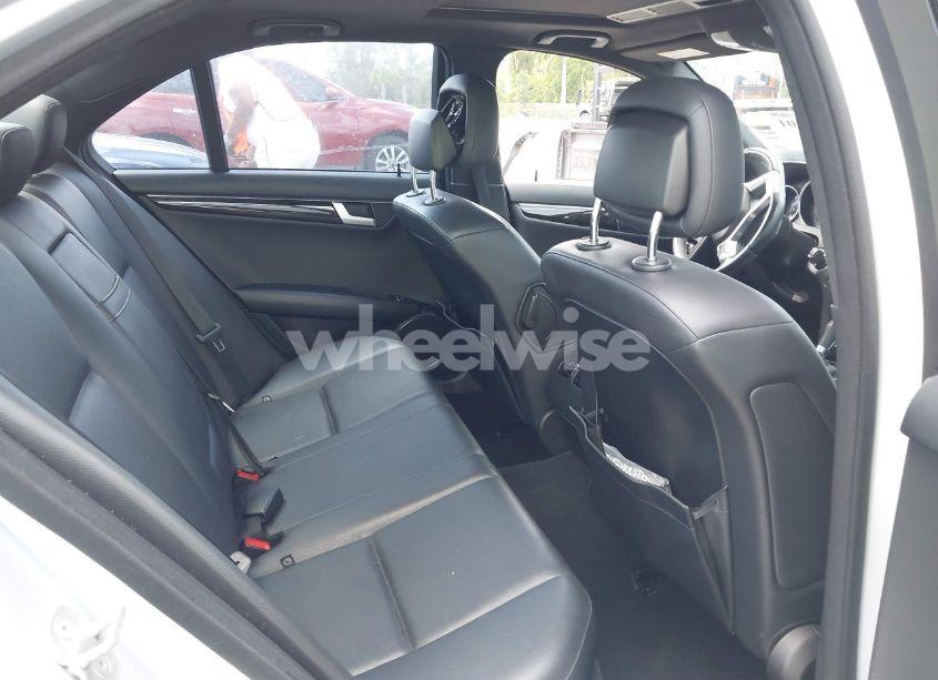 Photo 8 of 2013 Mercedes-benz C 250 LUXURY/SPORT (VIN WDDGF4HB4DR289787)