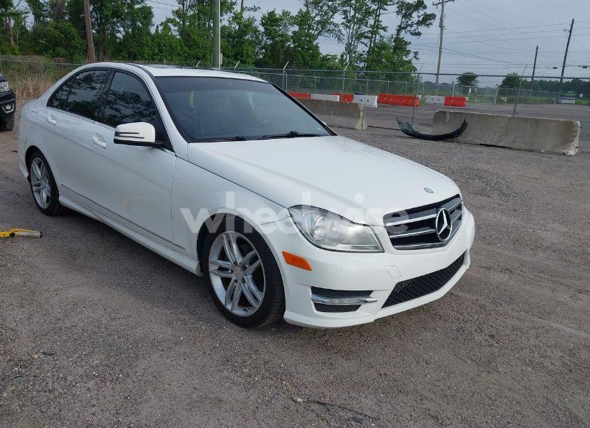 2014 Mercedes-benz C 250 LUXURY/SPORT (VIN WDDGF4HB4ER309909) main photo