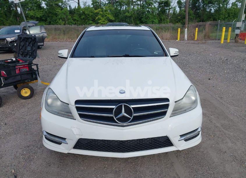 Photo 12 of 2014 Mercedes-benz C 250 LUXURY/SPORT (VIN WDDGF4HB4ER309909)