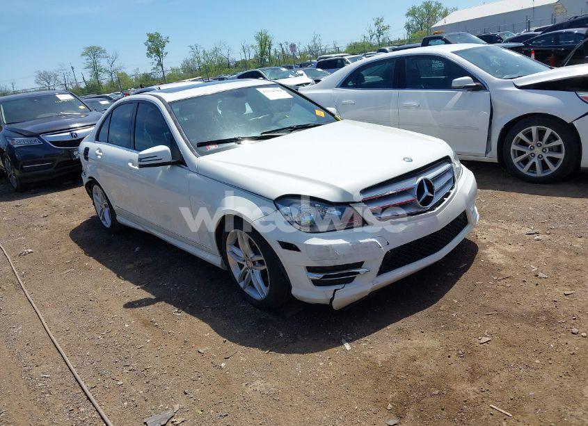 2012 Mercedes-benz C 250 LUXURY/SPORT (VIN WDDGF4HB5CR210402) main photo