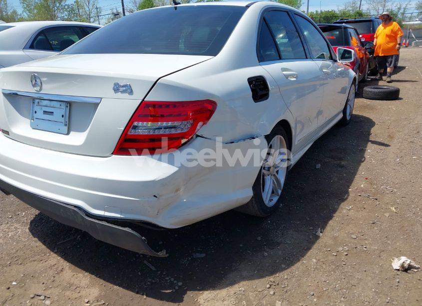 Photo 6 of 2012 Mercedes-benz C 250 LUXURY/SPORT (VIN WDDGF4HB5CR210402)