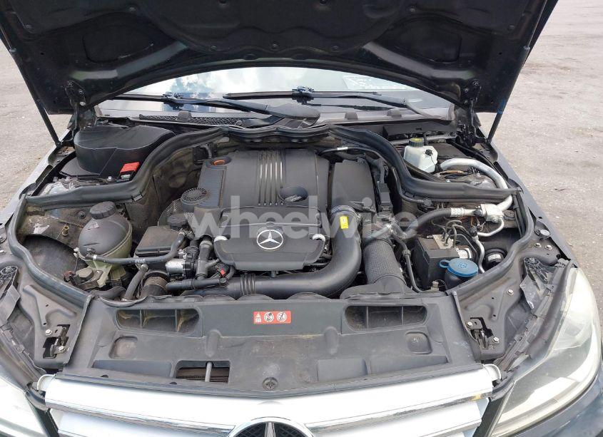 Photo 10 of 2012 Mercedes-benz C 250 LUXURY/SPORT (VIN WDDGF4HB5CR237809)