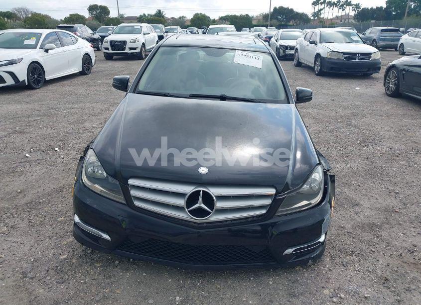 Photo 13 of 2013 Mercedes-benz C 250 LUXURY/SPORT (VIN WDDGF4HB5DR271802)