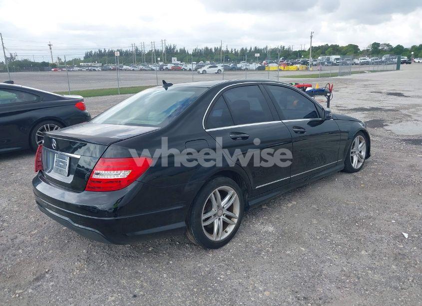 Photo 4 of 2013 Mercedes-benz C 250 LUXURY/SPORT (VIN WDDGF4HB5DR271802)