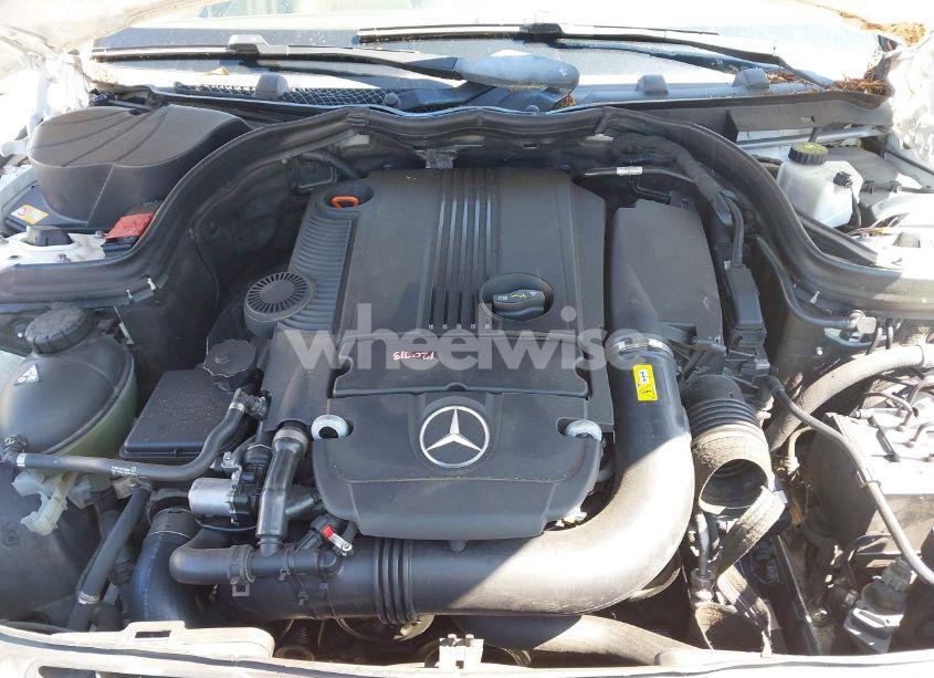 Photo 10 of 2014 Mercedes-benz C 250 LUXURY/SPORT (VIN WDDGF4HB5EA964207)