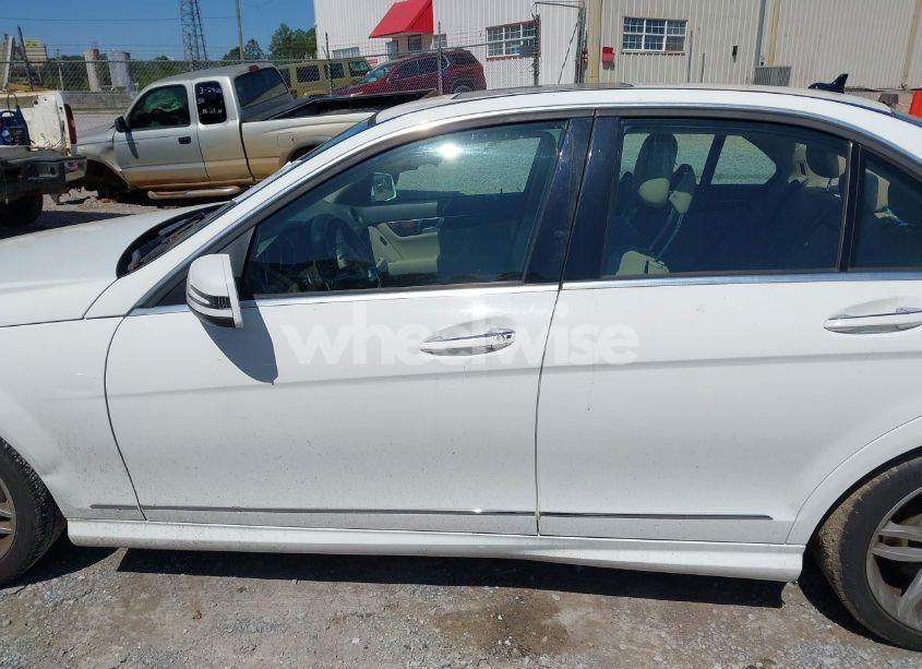 Photo 14 of 2014 Mercedes-benz C 250 LUXURY/SPORT (VIN WDDGF4HB5EA964207)