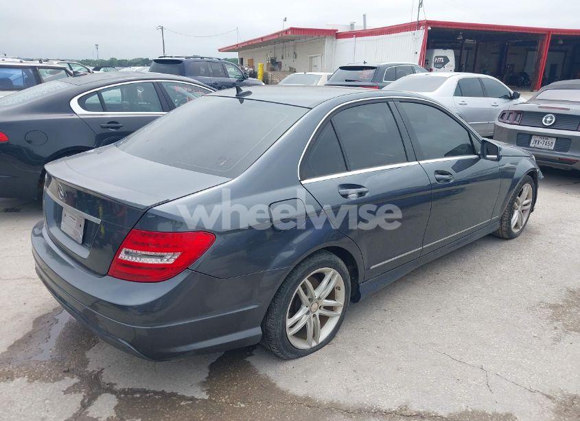 Photo 4 of 2014 Mercedes-benz C 250 LUXURY/SPORT (VIN WDDGF4HB5EA964773)