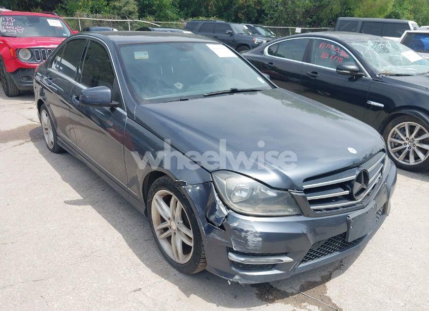 Photo 6 of 2014 Mercedes-benz C 250 LUXURY/SPORT (VIN WDDGF4HB5EA964773)