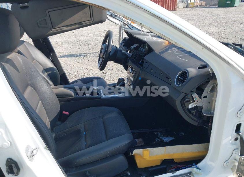 Photo 5 of 2014 Mercedes-benz C 250 LUXURY/SPORT (VIN WDDGF4HB5ER314150)