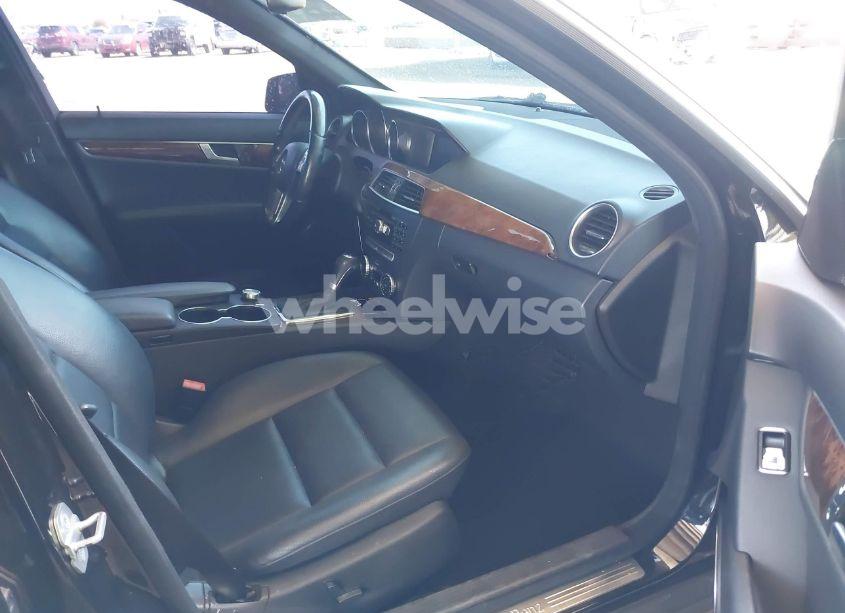 Photo 5 of 2012 Mercedes-benz C 250 LUXURY/SPORT (VIN WDDGF4HB6CR216533)