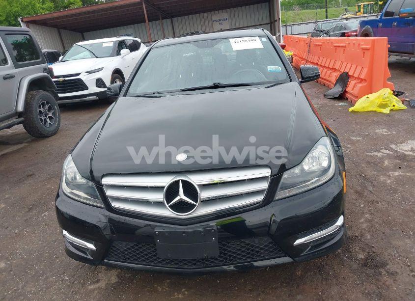 Photo 12 of 2013 Mercedes-benz C 250 LUXURY/SPORT (VIN WDDGF4HB6DA768677)