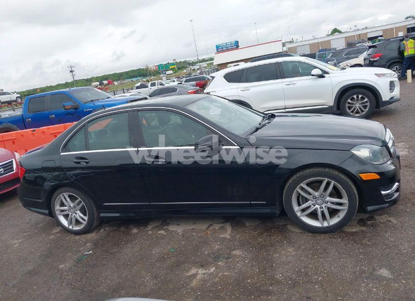 Photo 13 of 2013 Mercedes-benz C 250 LUXURY/SPORT (VIN WDDGF4HB6DA768677)