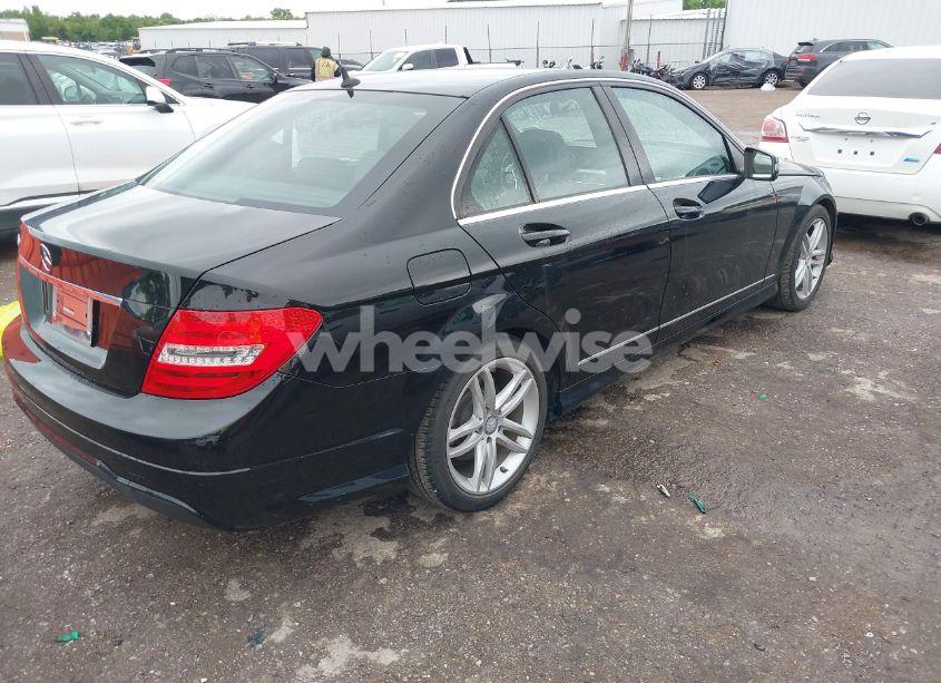Photo 4 of 2013 Mercedes-benz C 250 LUXURY/SPORT (VIN WDDGF4HB6DA768677)