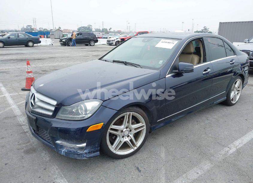 Photo 2 of 2013 Mercedes-benz C 250 LUXURY/SPORT (VIN WDDGF4HB6DR255558)