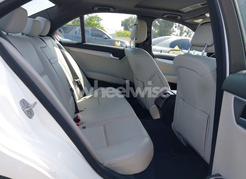 Photo 8 of 2013 Mercedes-benz C 250 LUXURY/SPORT (VIN WDDGF4HB7DR291503)