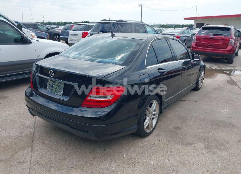 Photo 4 of 2014 Mercedes-benz C 250 LUXURY/SPORT (VIN WDDGF4HB7EA940667)