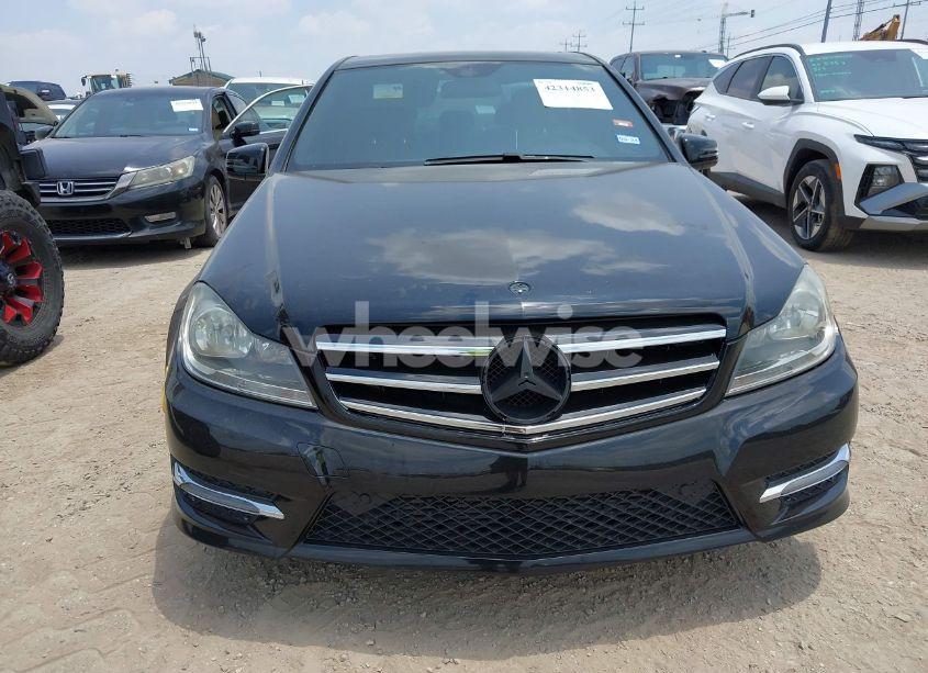 Photo 12 of 2014 Mercedes-benz C 250 LUXURY/SPORT (VIN WDDGF4HB7EA955671)