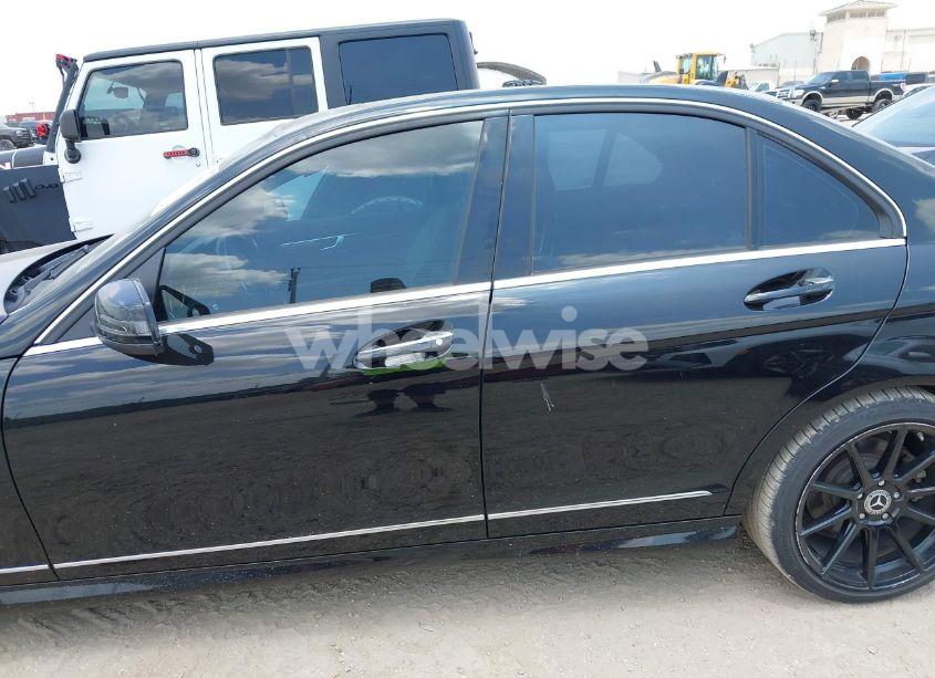 Photo 14 of 2014 Mercedes-benz C 250 LUXURY/SPORT (VIN WDDGF4HB7EA955671)