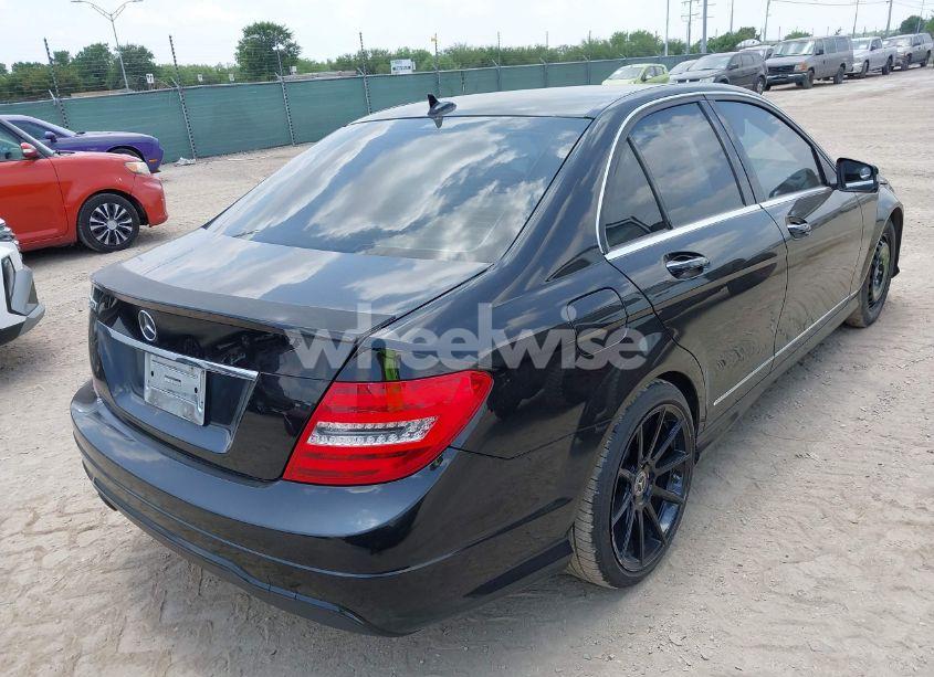 Photo 4 of 2014 Mercedes-benz C 250 LUXURY/SPORT (VIN WDDGF4HB7EA955671)