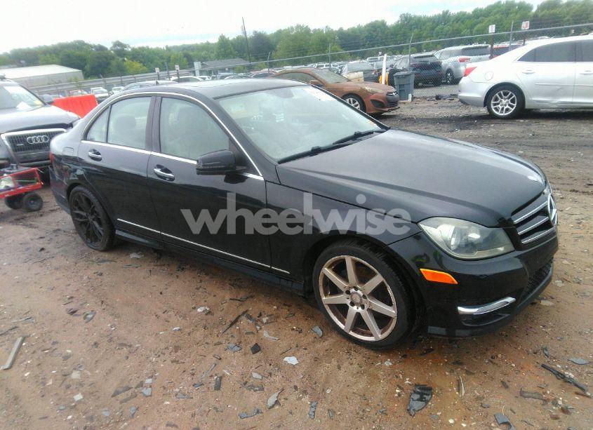 2014 Mercedes-benz C 250 LUXURY/SPORT (VIN WDDGF4HB7EA959297) main photo