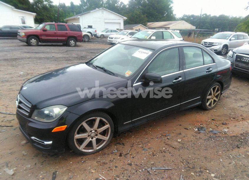 Photo 2 of 2014 Mercedes-benz C 250 LUXURY/SPORT (VIN WDDGF4HB7EA959297)