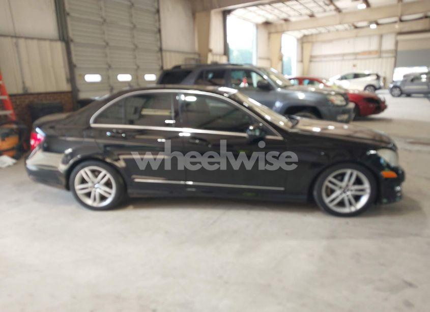 Photo 13 of 2014 Mercedes-benz C 250 LUXURY/SPORT (VIN WDDGF4HB7ER312397)