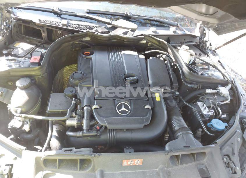 Photo 10 of 2013 Mercedes-benz C 250 LUXURY/SPORT (VIN WDDGF4HB8DA797517)