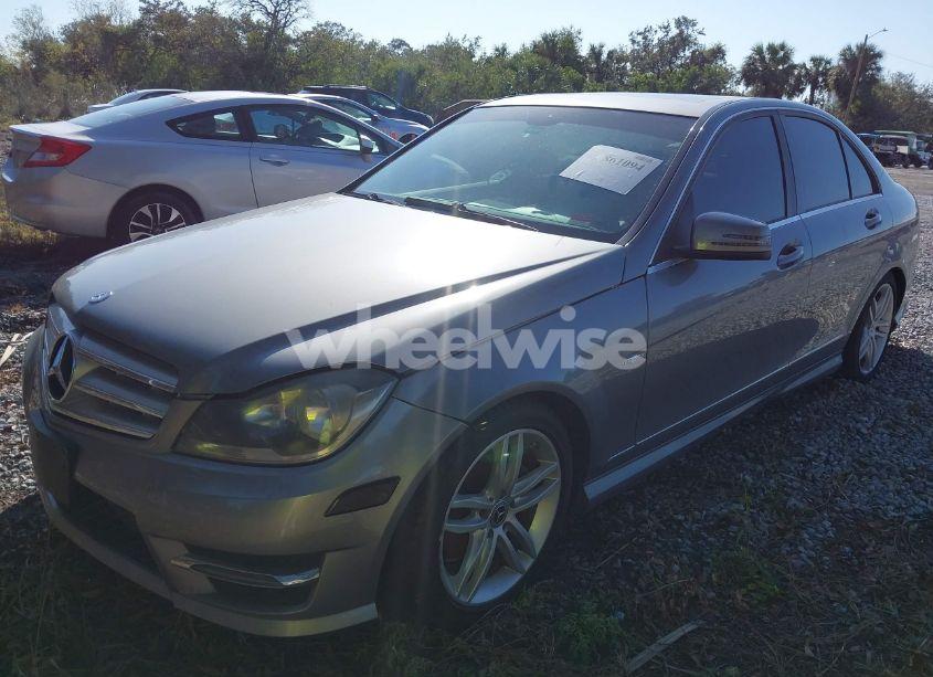 Photo 2 of 2013 Mercedes-benz C 250 LUXURY/SPORT (VIN WDDGF4HB8DA797517)