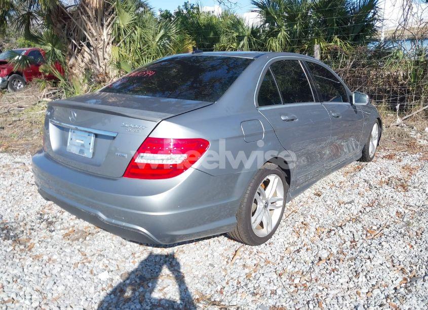 Photo 4 of 2013 Mercedes-benz C 250 LUXURY/SPORT (VIN WDDGF4HB8DA797517)