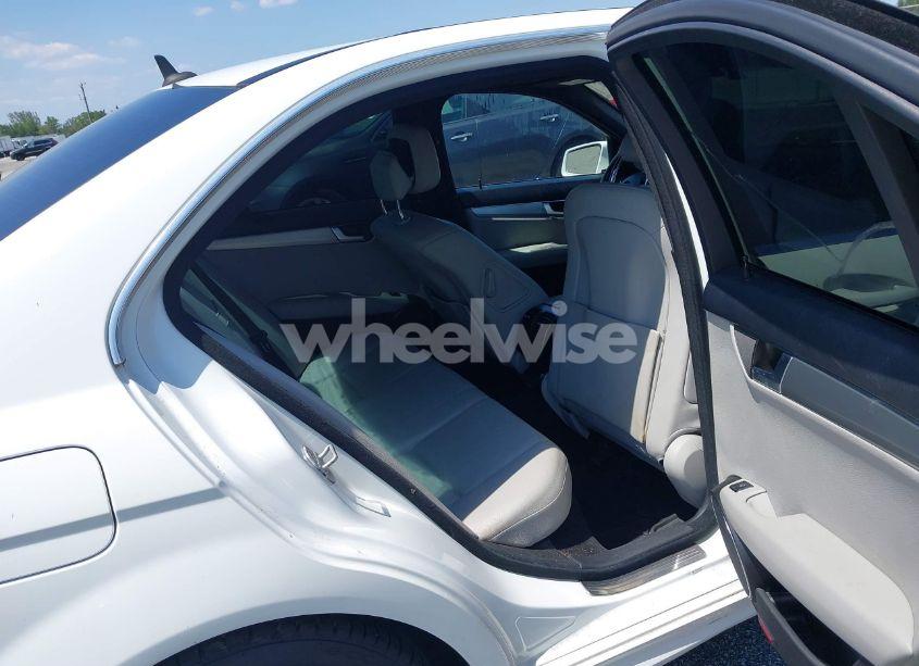 Photo 8 of 2013 Mercedes-benz C 250 LUXURY/SPORT (VIN WDDGF4HB8DR267050)