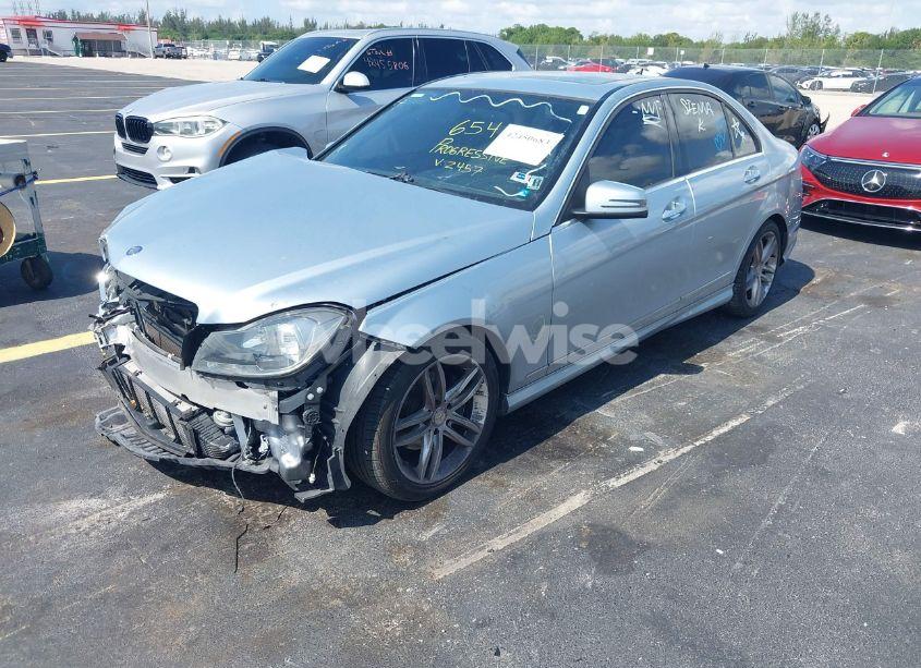 Photo 2 of 2013 Mercedes-benz C 250 LUXURY/SPORT (VIN WDDGF4HB8DR272457)