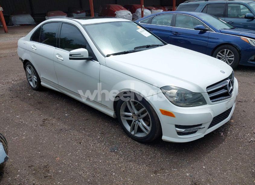 2014 Mercedes-benz C 250 LUXURY/SPORT (VIN WDDGF4HB8EG198230) main photo