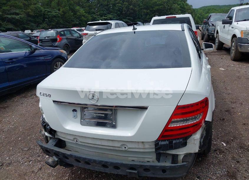 Photo 16 of 2014 Mercedes-benz C 250 LUXURY/SPORT (VIN WDDGF4HB8EG198230)