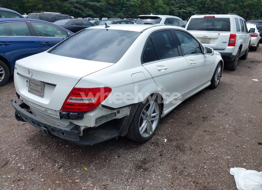 Photo 4 of 2014 Mercedes-benz C 250 LUXURY/SPORT (VIN WDDGF4HB8EG198230)