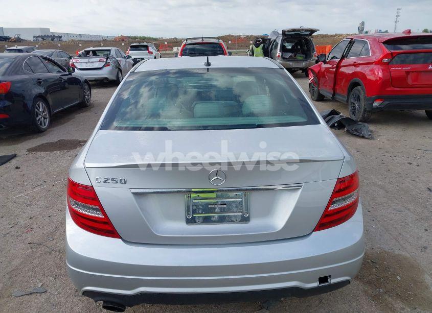 Photo 15 of 2013 Mercedes-benz C 250 LUXURY/SPORT (VIN WDDGF4HB9DR263962)