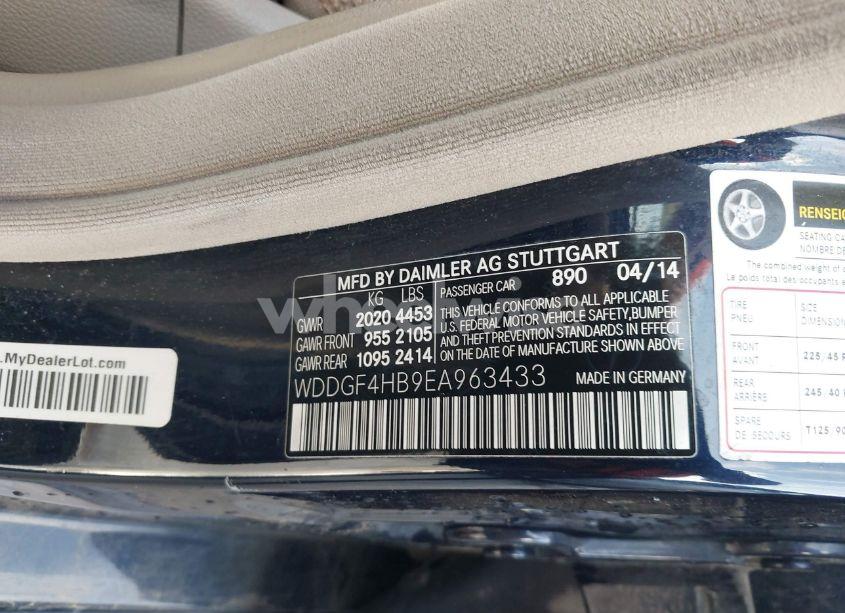 Photo 9 of 2014 Mercedes-benz C 250 (VIN WDDGF4HB9EA963433)