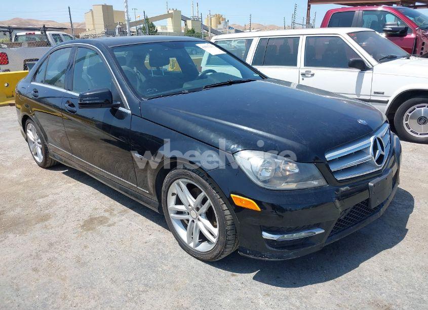 2012 Mercedes-benz C-class LUXURY/SPORT (VIN WDDGF4HBXCA713731) main photo