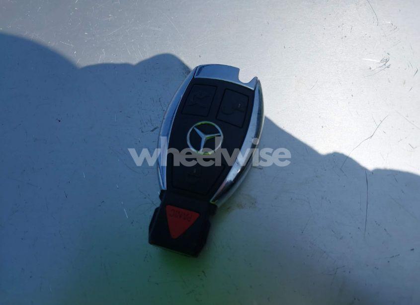 Photo 11 of 2012 Mercedes-benz C-class LUXURY/SPORT (VIN WDDGF4HBXCA713731)