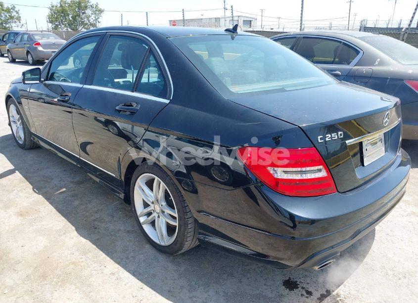 Photo 3 of 2012 Mercedes-benz C-class LUXURY/SPORT (VIN WDDGF4HBXCA713731)