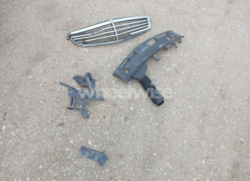 Photo 12 of 2014 Mercedes-benz C 250 LUXURY/SPORT (VIN WDDGF4HBXEA961769)