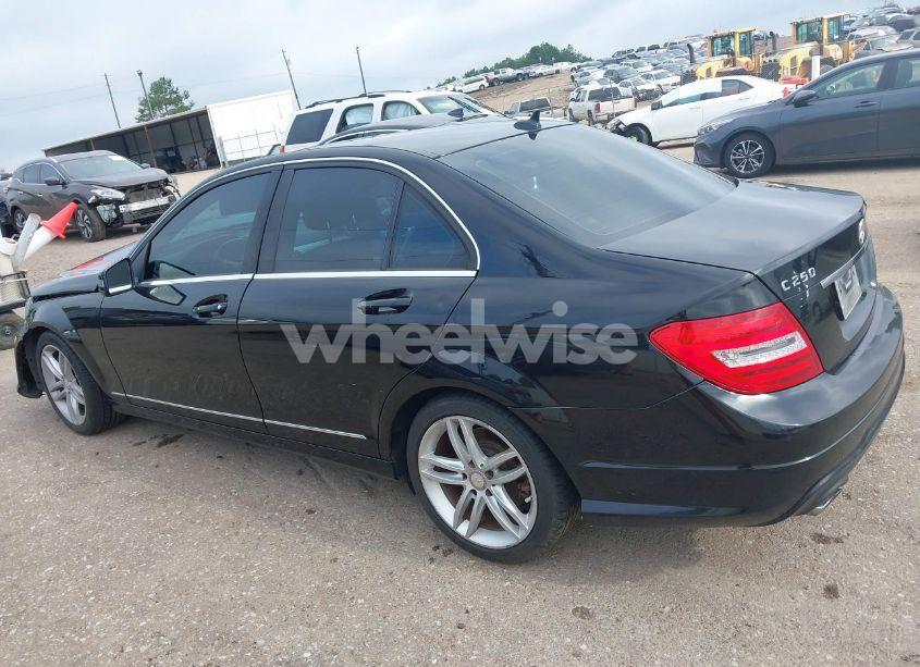 Photo 20 of 2014 Mercedes-benz C 250 LUXURY/SPORT (VIN WDDGF4HBXEA961769)