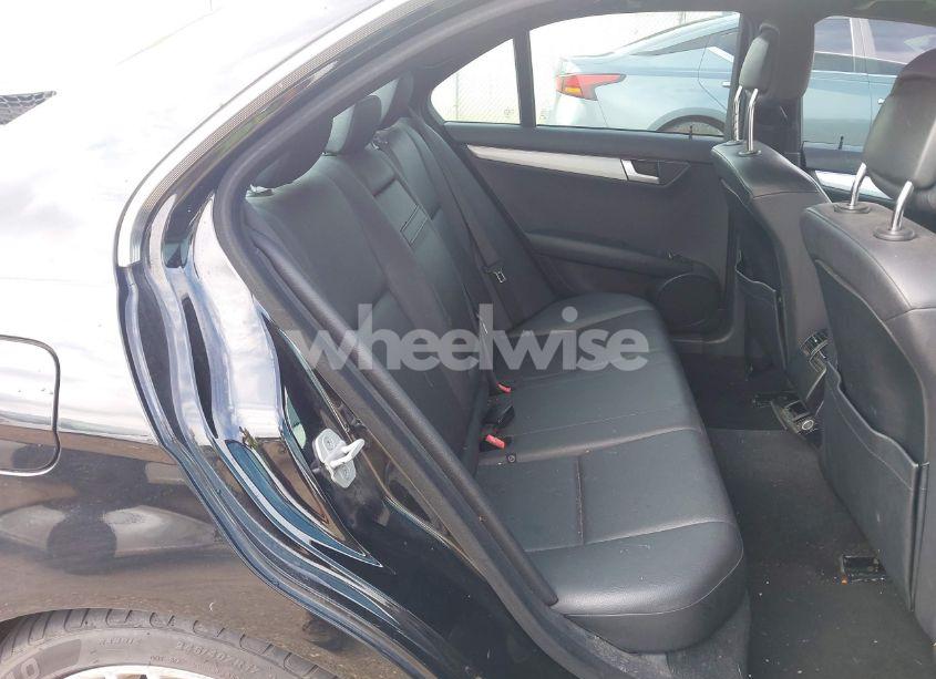 Photo 8 of 2014 Mercedes-benz C 250 LUXURY/SPORT (VIN WDDGF4HBXEA961769)