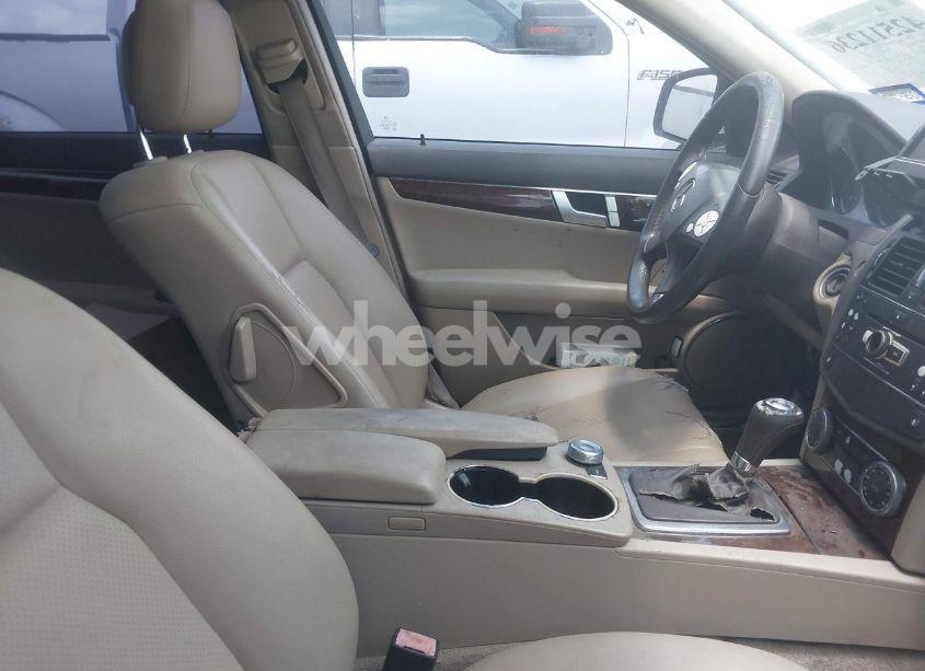 Photo 5 of 2009 Mercedes-benz C 300 LUXURY/SPORT (VIN WDDGF54X09R070890)
