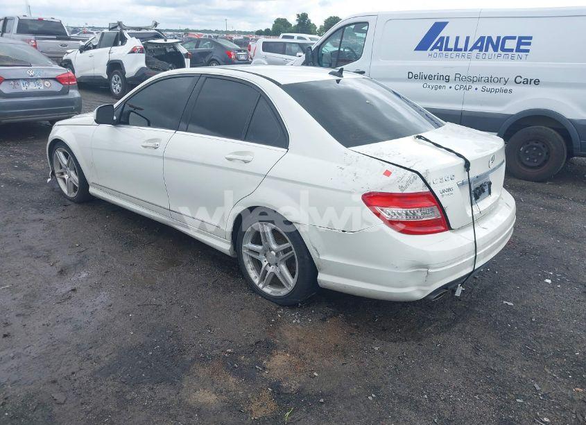 Photo 3 of 2009 Mercedes-benz C 300 LUXURY/SPORT (VIN WDDGF54X19F241101)