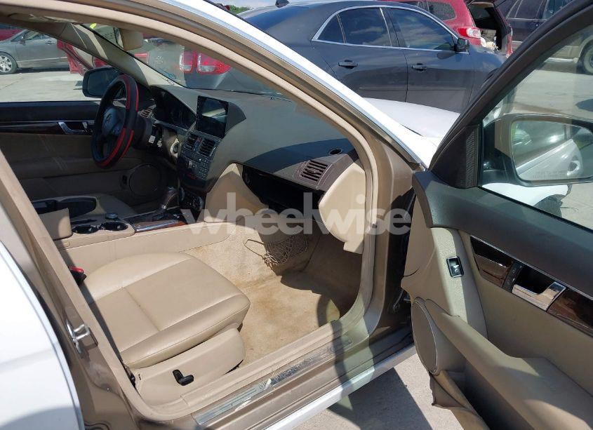 Photo 5 of 2009 Mercedes-benz C 300 LUXURY/SPORT (VIN WDDGF54X79R074158)